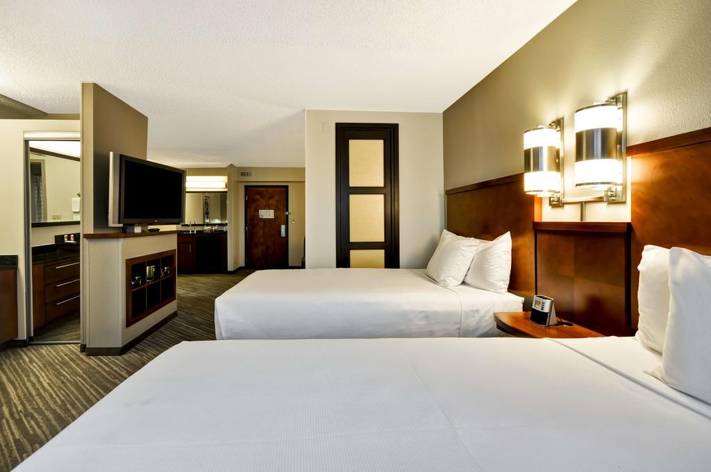 Hyatt Place Albuquerque Uptown מראה חיצוני תמונה